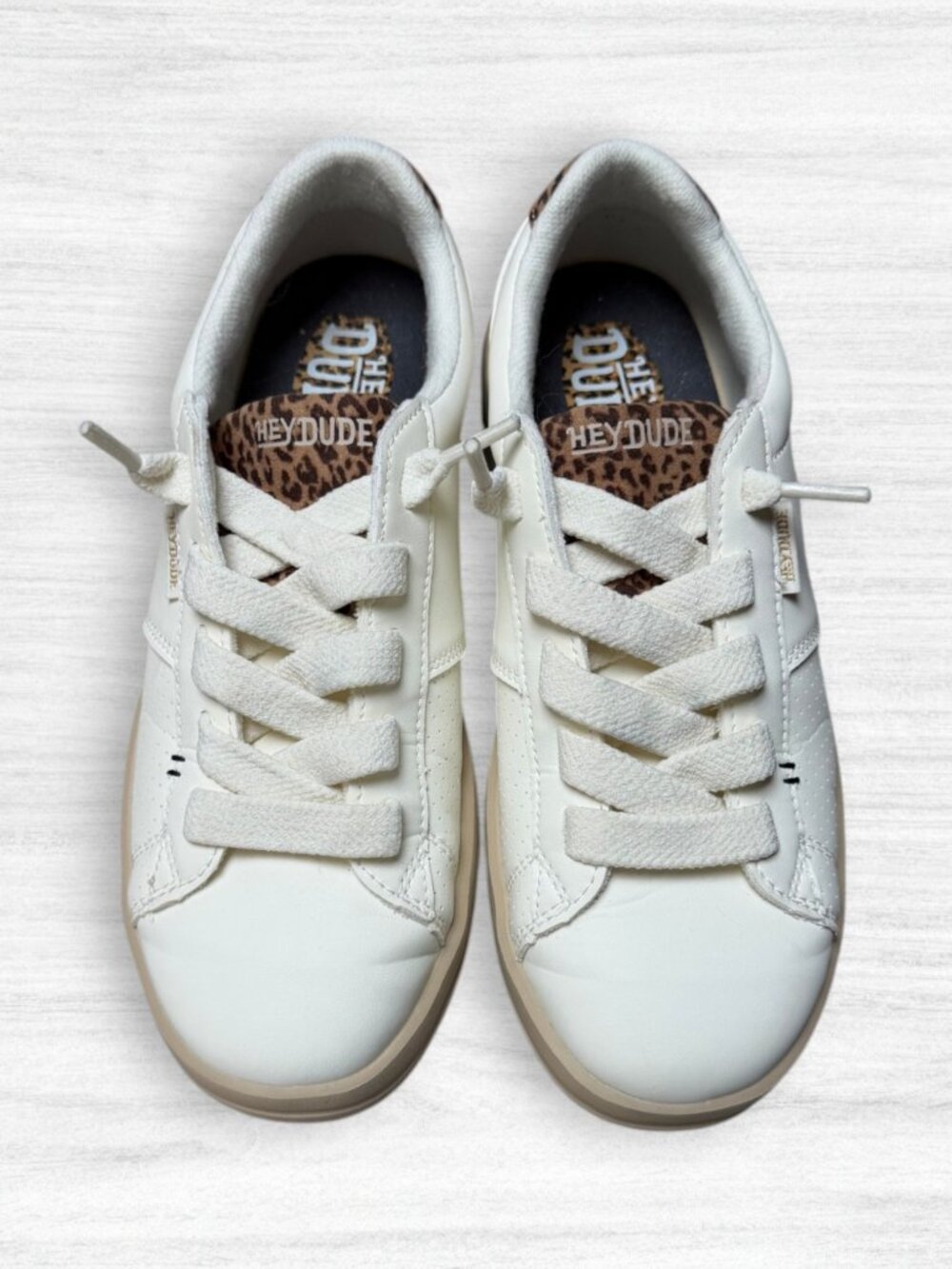 HEYDUDE Karina Duo Classic Women’s Sneakers Off White Leopard Tan Gum Sole 9